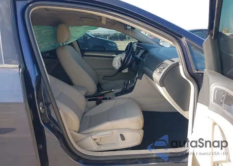 3VW217AU4HM005434